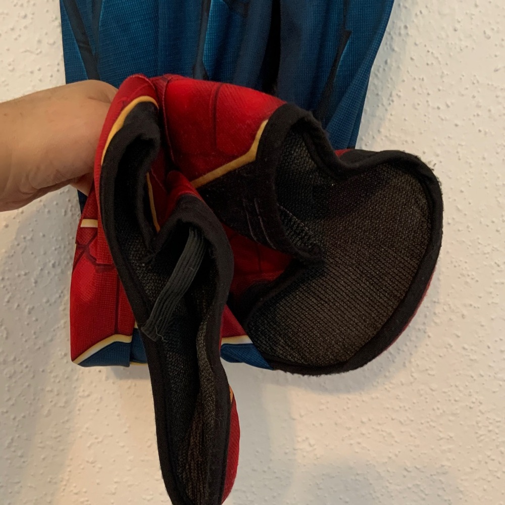 Spider-Man Kids Superhero Costume - Red and Blue size M - Picture 2 of 10